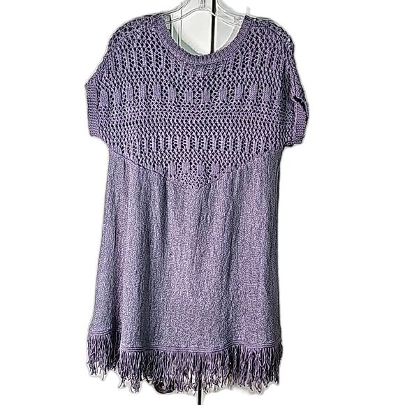 Dress by BKE Crocheted Style Top Fringed Bottom Gray Size Medium - Picture 4 of 4